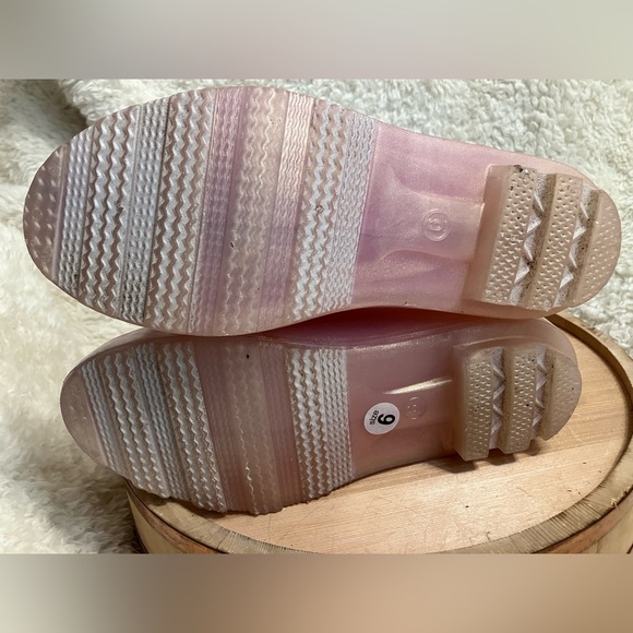 Cat & Jack Target kids Girls Pastel Okbre Rainbow Winter Rain Boots Size 6 - Picture 8 of 11